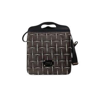 Grid Grand Black